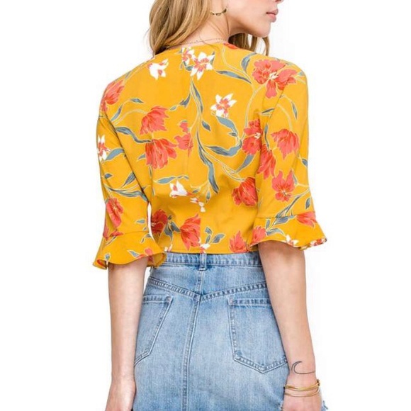 ASTR the Label Crop Top - Picture 3 of 8